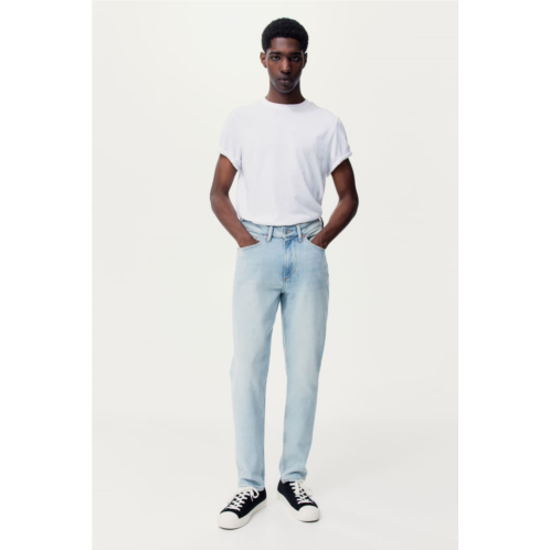 H&M Athletic Tapered Regular Jeans