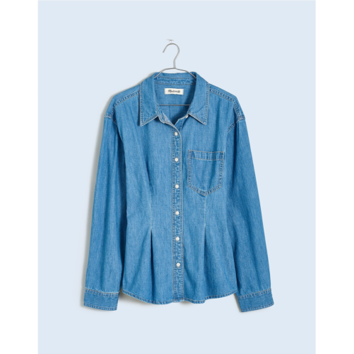 Madewell Denim Darted Button-Up Shirt in Winnset Wash
