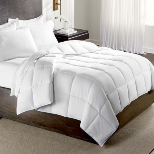 Hotel Laundry All Seasons Down-Alternative Comforter