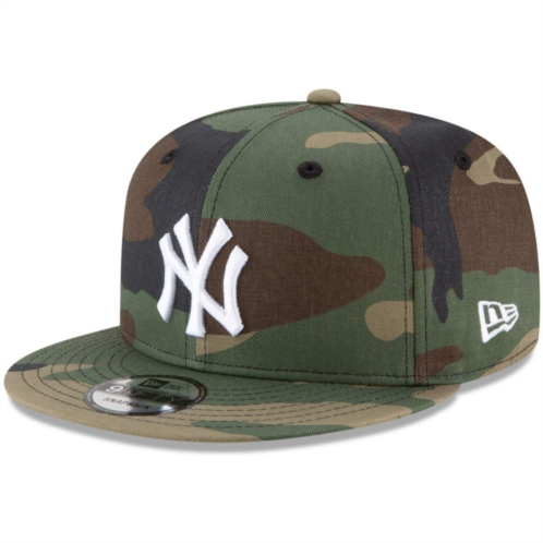 Mens New Era Camo New York Yankees Basic 9FIFTY Snapback Hat