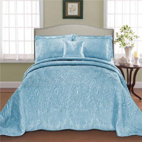 Serenta Quilted Bedspread Set with Coordinating Throw Pillow