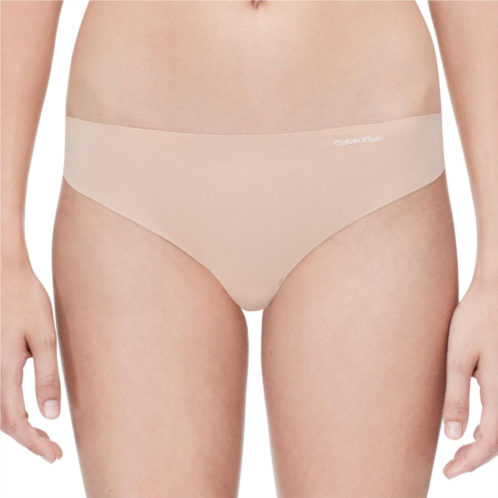 Womens Calvin Klein 3-pk. Invisibles Seamless Thong Panty Set QD3558
