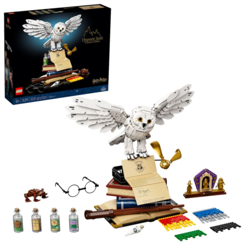 LEGO Harry Potter Hogwarts Icons - Collectors Edition 76391 (3,010 Pieces)