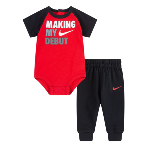 Baby Boy Nike Making My Debut Graphic Bodysuit & Jogger Pants Set