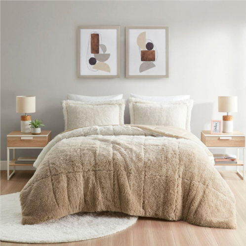 Intelligent Design Brielle Soft & Warm Ombre Shaggy Long Faux Fur Comforter Set