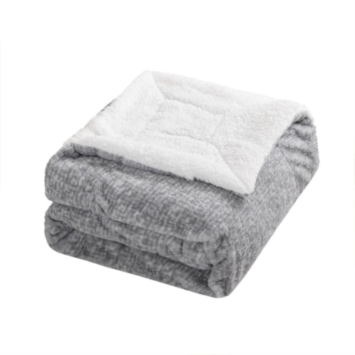 Dream Theory Faux Fur Reversible to Sherpa Throw Blanket