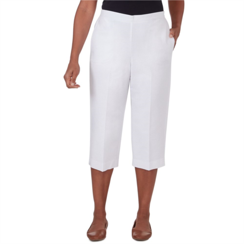 Petite Alfred Dunner Textured Zig Zag Pull-On Capri Pants with Pockets