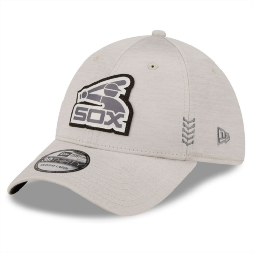 Mens New Era Cream Chicago White Sox 2024 Clubhouse 39THIRTY Flex Fit Hat