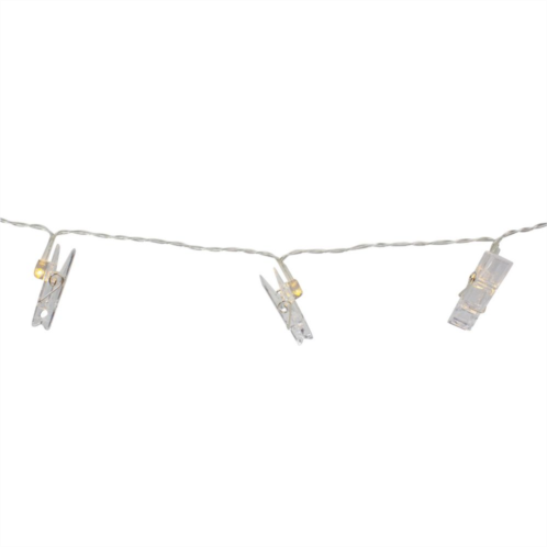 Christmas Central 15-Count Clothes Pin Photo Holding LED Patio String Lights - Warm White