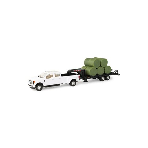 TOMY Ford F-350 1/32 Pickup with Gooseneck Trailer and 10 Bales