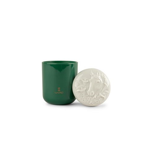 LladrOE Horse Candle - Gardens of Valencia Scent