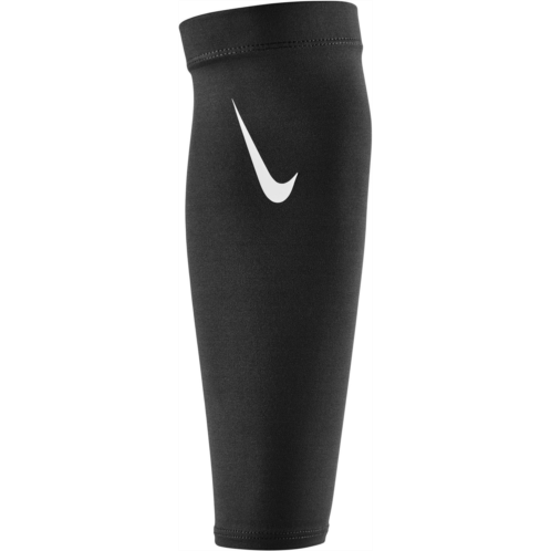 Nike Adults Pro Dri-FIT Shiver 4.0 Sleeves 2-Pack White/Black 01