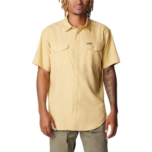 Columbia Sportswear Mens Utilizer II Solid Short Sleeve Shirt Green Medium 01