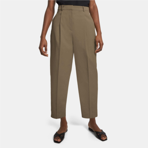 Theory Pleated Carrot Pant in Stretch Cotton Twill