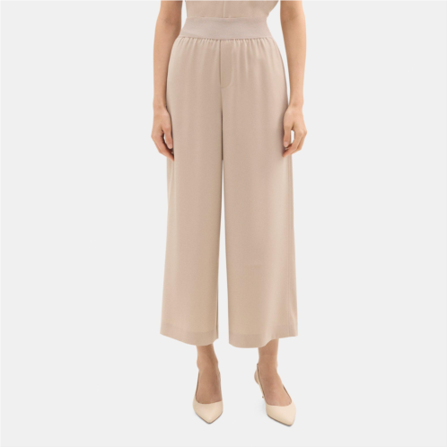 Theory Cropped Pull-On Pant in Crepe