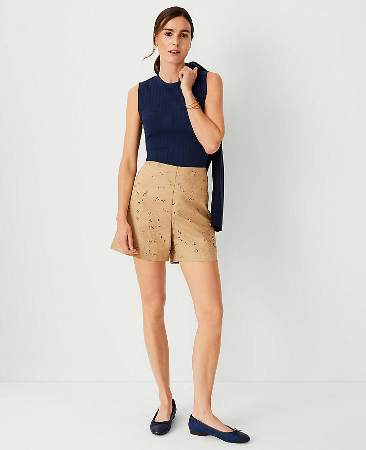 Anntaylor The Side Zip Short in Embroidery