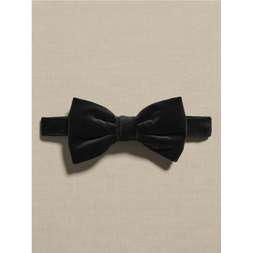 Bananarepublic Forssa Italian Velvet Bow Tie