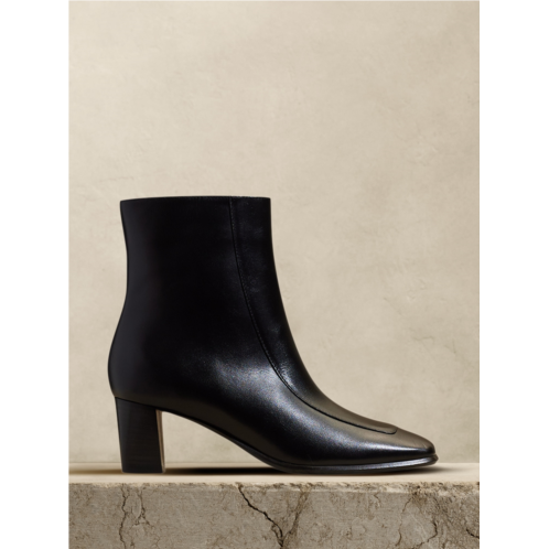Bananarepublic Lucca Leather Ankle Boot