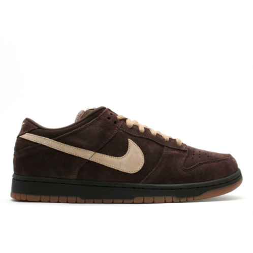 Flight Club Dunk Low Pro SB Mocha