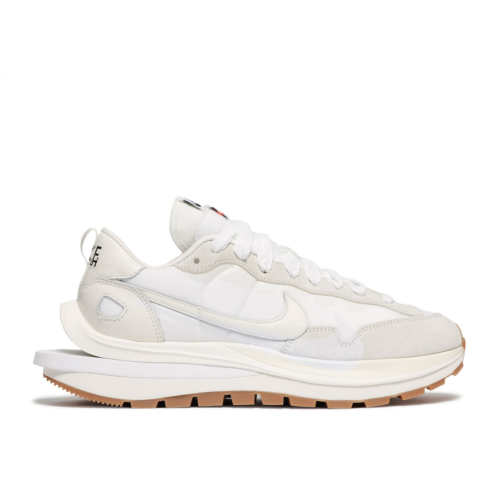 Nike sacai x VaporWaffle Sail Gum