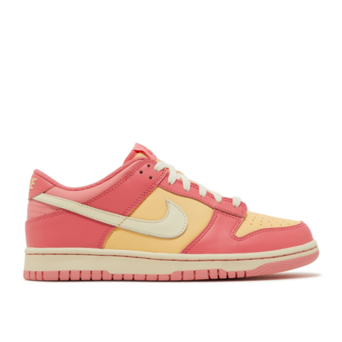 Nike Dunk Low GS Strawberry Peach