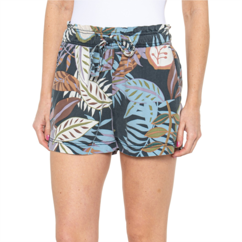 C&C California Paper-Bag Waist Pull-On Shorts