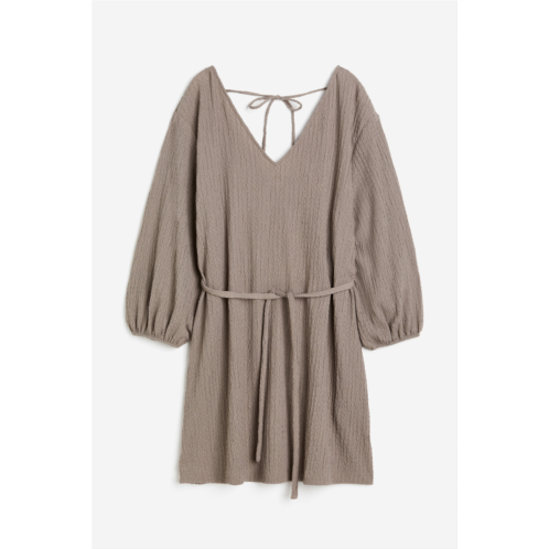 H&M Textured Jersey Dress