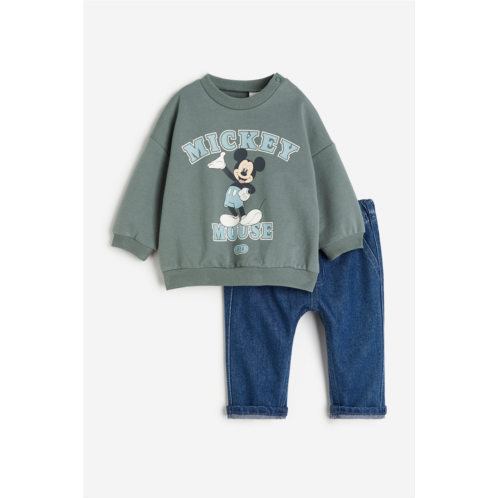 H&M 2-piece Sweatshirt and Joggers Set