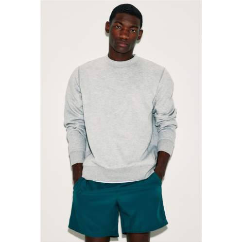 H&M Mid-Length Sports Shorts in DryMove