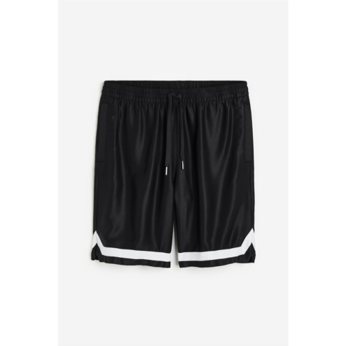 H&M Relaxed Fit Lyocell Shorts