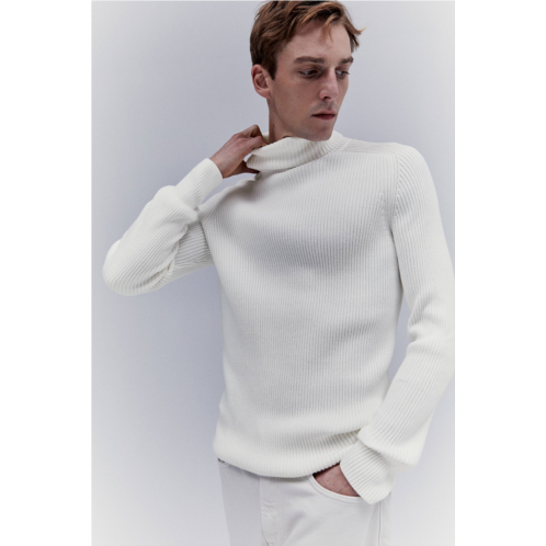 H&M Muscle Fit Turtleneck Sweater