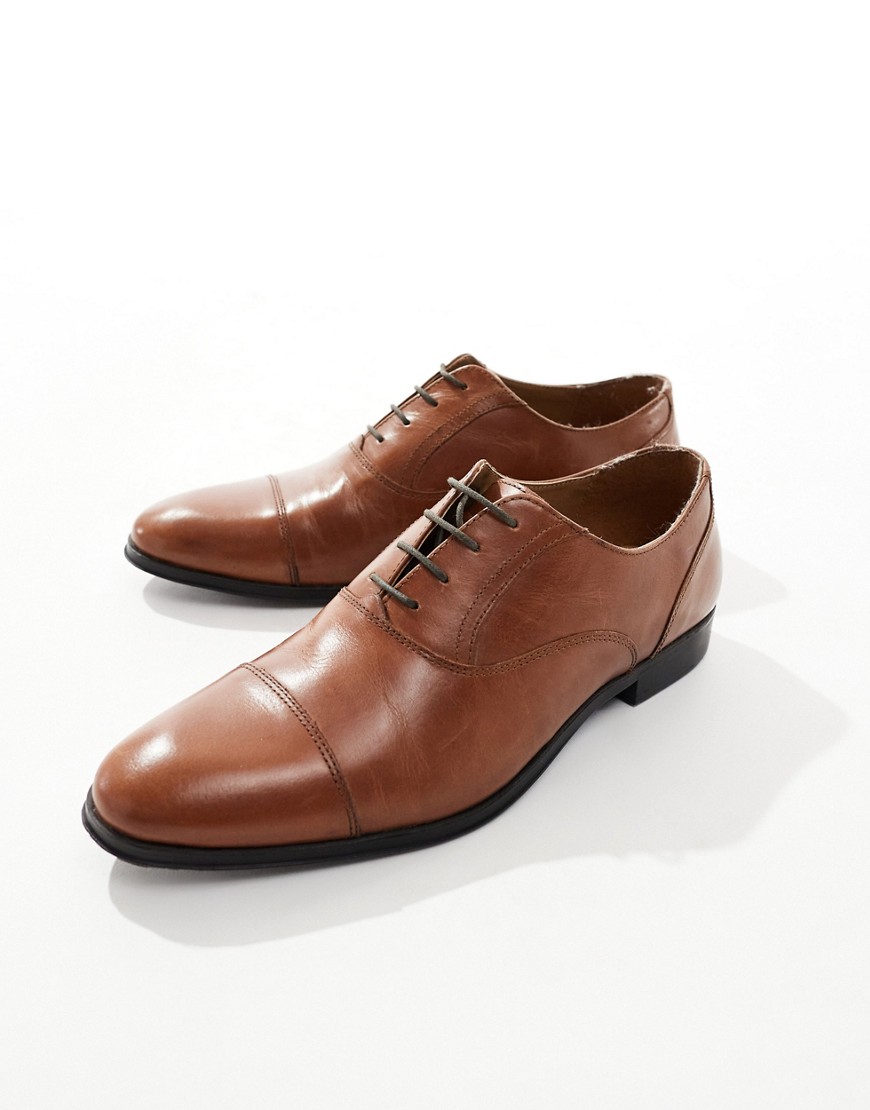 ASOS DESIGN oxford shoes in tan leather with toe cap