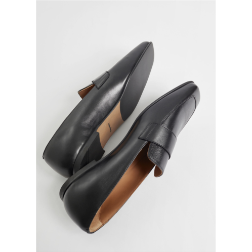 & OTHER STORIES Classic Slim Leather Loafers