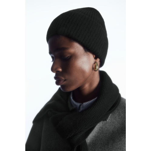 Cos CASHMERE-BLEND BEANIE