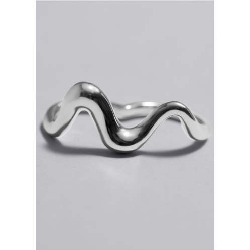 & OTHER STORIES Sculpted Two-Finger Ring