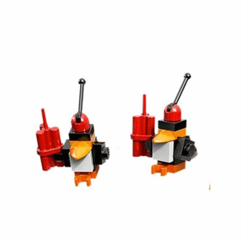 Marvel LEGO DC Comics Super Heroes Batman Robot Penguins (x2)