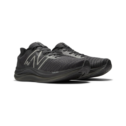 New Balance FuelCell Propel v4