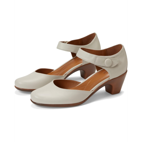 Womens Easy Spirit Clarice