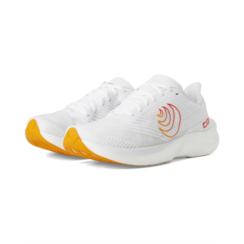 Womens Topo Athletic Cyclone 3