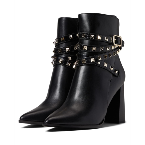 Steve Madden Scandal Boot