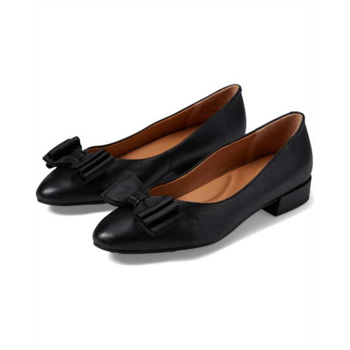 Womens Gentle Souls by Kenneth Cole Atlas Flat