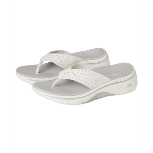 SKECHERS Performance Arch Fit 2.0 3-Pt Rhinestone Sandal