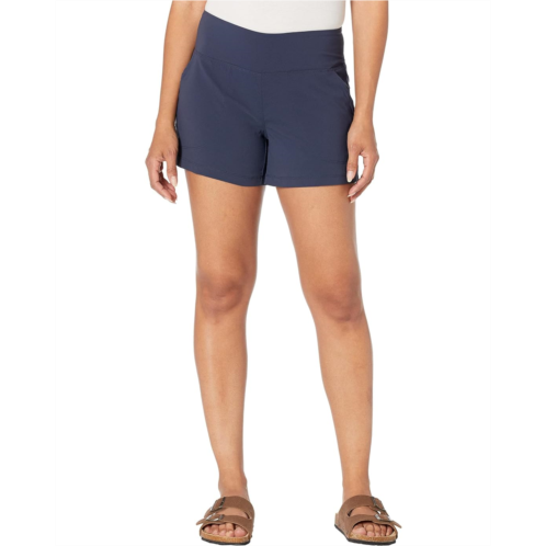 Womens Mountain Hardwear Dynama/2 Shorts