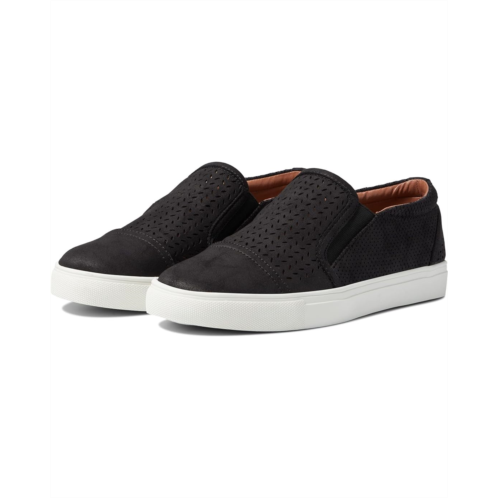 Steve Madden Valen Sneaker