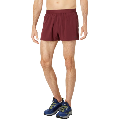 Saucony Outpace 2.5 Split Shorts