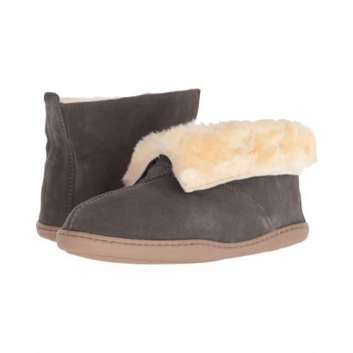 Womens Minnetonka Sheepskin Ankle Boot