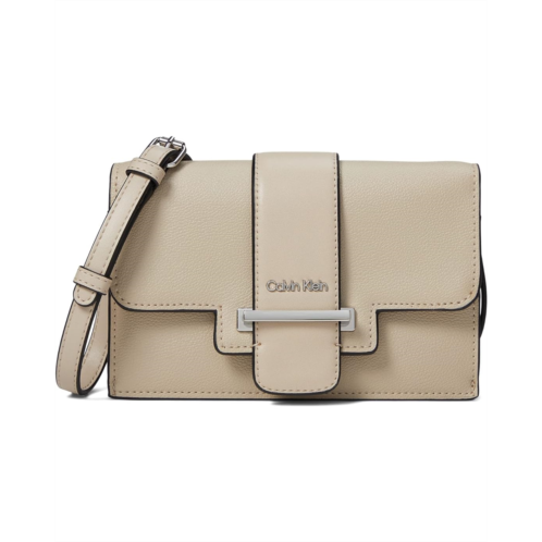 Calvin Klein Key Item Crossbody