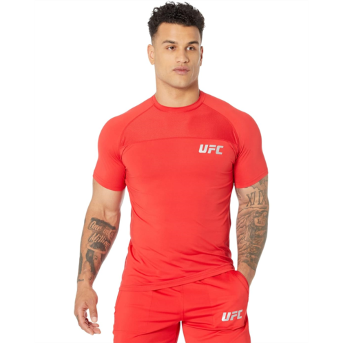 Mens UFC Short Sleeve Crew Neck Tee