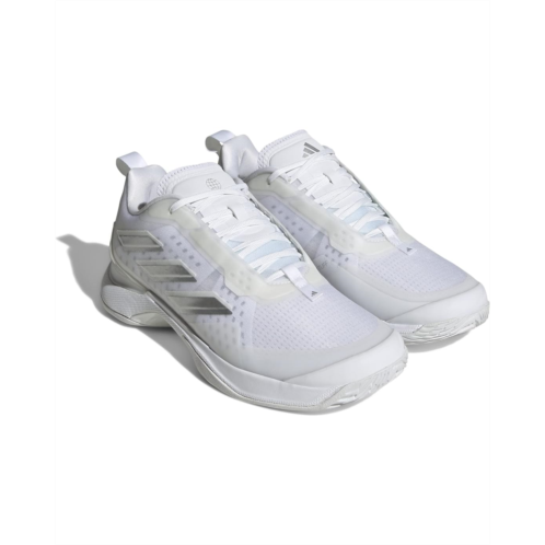 Adidas Avacourt Tennis Shoes