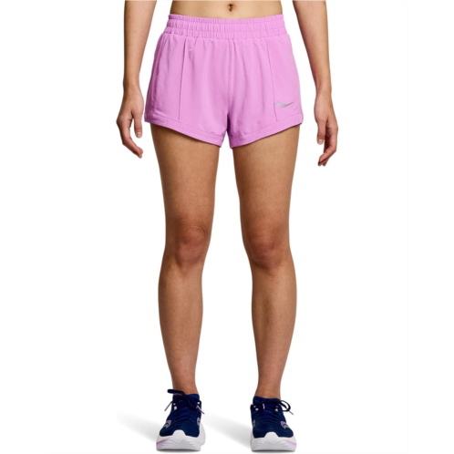 Womens Saucony Outpace 3 Shorts